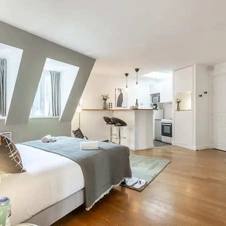 Appartamento Hoche - - 2 People Parigi